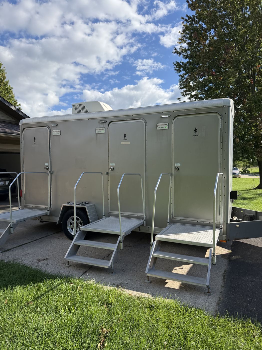 Restroom trailer exterior, angled view